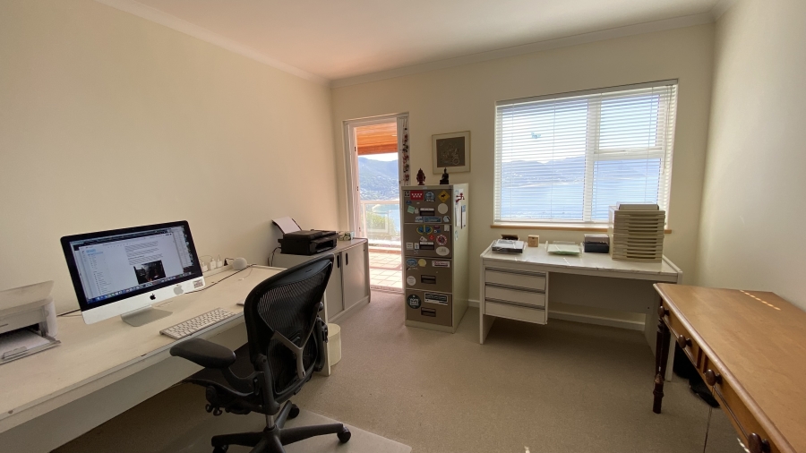 5 Bedroom Property for Sale in Simons Kloof Western Cape